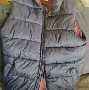 Old navy puffer vest